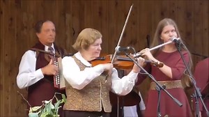 19K views · 712 reactions | Geriausios Lietuvos kapelos Kapela „Vilainiai“. Vad. Antanas Mikalauskas Daina „Praeis žiema“ | Alio, Raseiniai | Facebook