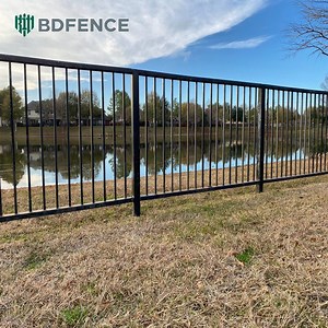 [Hot Item] Aluminium Steel Matting Fence Waterproof Residential Tubular Driveway Gate Design for Security Welding Panel
