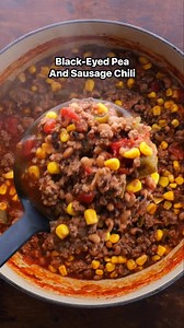 🍁Chili southern-style. Black-Eyed Pea and Sausage chili is perfect with some homemade cornbread. | Spicy Southern Kitchen