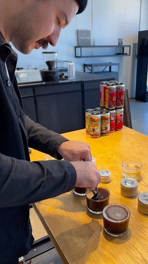 Tangent Lines // a collab with the crew from @hex.clt. We decided to use their Function seasonal coffee blend in a new Blonde Ale that will give you decadent chocolate notes complimented by fruit tones and a lasting sweetness ✌🏽☕️ 5.4% abv Available on FRIDAY in the Taproom 🍻 | Lenny Boy Brewing Co.