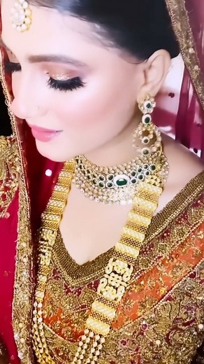 Bridal Campaign 2022! Mahwish Gilani X Irfan Ahson X Hanif Jewellers X Lajwanti Photography @irfanahson Jewellery @hanifjewellers Dress @lajwantiofficial Muse @areej.fatima PR @rubiamoghees #rubiamugheespr #bridalcampaign2022 #bridalmakeup #brides #asianbride #makeup #makeupartist #makeupwedding #bridaldress #bridal #instagood #insta #instadaily #mahwishgilani | Signature Make-Up by Mahwish Gilani | Facebook