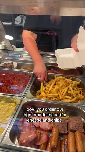 Delicious Homemade Macaroni Cheese and Chips in Glasgow