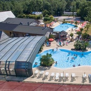 [Hot Item] Automated Covered Enclosed Swimming Pool Glass Cover Electric Outdoor Sun Room Pool Cover