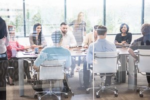 What Are the Advantages & Disadvantages of Hierarchical Structure?