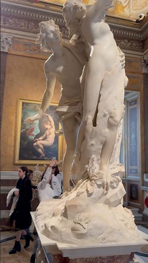 Apollo and Daphne – A Masterpiece by Gian Lorenzo Bernini