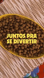 Juntos pra se divertir com a galera 🤜 🤛​ ​ Galera reunida tem que ter Amendoim Yoki: crocante e saborosamente perfeito pra acompanhar esse momento. ​ ​ Aproveite e participe da promo "Juntos Pra Ganhar": compre seu amendoim Yoki favorito, e concorra a R$1000,00 todo | Yoki