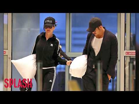 Orlando Bloom Invited Katy Perry to Naked Paddleboard With Him | Splash News TV