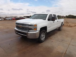 2018 Chevrolet 2500 HD LTZ Silverado 4x4 Crew Cab Long Bed Pickup | Transportation