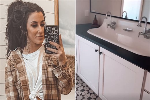 Chelsea Houska gives a tour of her 'favorite' bathroom inside dream farmhouse