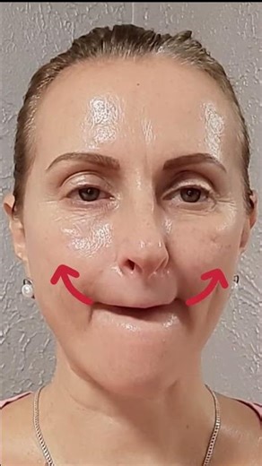 Apple cheeks. Beautiful cheekbones. Volume without threads and fillers. 90 seconds a day. #faceyoga