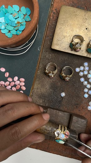 The Antigua Faux Stack Ring 🐚🌸🩵 take the guesswork out of stacking with this stunning stone trio ✨ | Anna Beck Designs