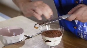 Áfonyás-citromos tiramisu | Receptek Lapja