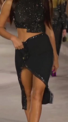 Irina Shayk and Dua Lipa for Versace - #model #Runway #fashion #versace | High Fashion