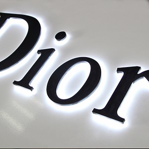 [Hot Item] 3D LED Advertising Acrylic Channel Letter Signs Outdoor Stainless Steel Backlit Signboard Signage