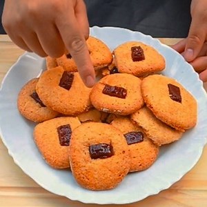 Never pay at the bakery again! It yields a lot and you just have to mix it. | Barbie Recipes and Tips