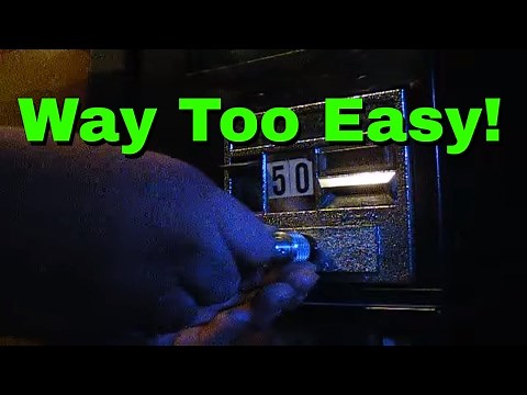 Break into Vending Machine using Lock Pick