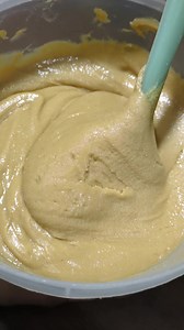 যখনতখন যাদের ক্ষুধা লাগে তাদের জন্য উত্তম খাবার হচ্ছে পিনাট বাটার। বিভিন্ন ব্র‍্যান্ডের পিনাট বাটারে থাকে কৃত্রিম ফ্লেভার, প্রিজারভেটিভ আর কালার। আর তাই স্বাস্থ্যকর পিনাট বাটার পেতে হলে Kitchen Rack - The Healthy Treasure এর এই হোমমেইড পিনাট বাটার টা নিতে হবে যেটা সম্পূর্ণ কেমিক্যাল মুক্ত। একই সাথে এটা সুগার ফ্রি,তাই ডায়েটেও খাওয়া যায়। এত ক্রিমি আর টেস্টি এটা যে একবার খেলেই ফ্যান হয়ে যাবেন 😍 ✅ অর্ডার করতে আমাদের ইনবক্স করুনঃ m.me/kitchenrackbd | Kitchen Rack