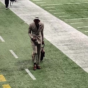 DeVonta Smith, Jalen Hurts and Eagles arrive on the field at Mercedes-Benz Stadium where DeVonta lit it up with Alabama #Drip | John Clark