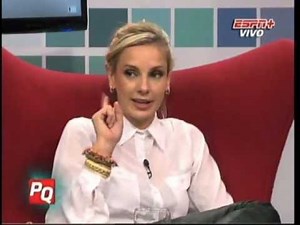 Julieta Cardinali en Pura Quimica (14-05-2012)