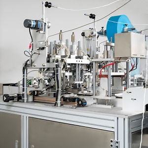 [Hot Item] Fully Automatic Surgical Mask Machine Ultrasonic Earloop Welding Machine Textile Machine