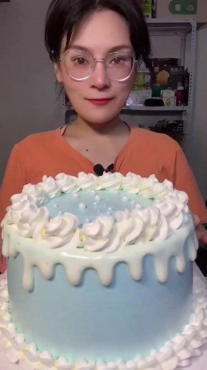 Asmr Mukbang ❤️ Follow: Asmr tube . . . . . . . .. . . . . . . . . . . . . . #reelsfb #reelsviral #ASMR #mukbang #cake #asmr #mukbangshow | Asmr tube