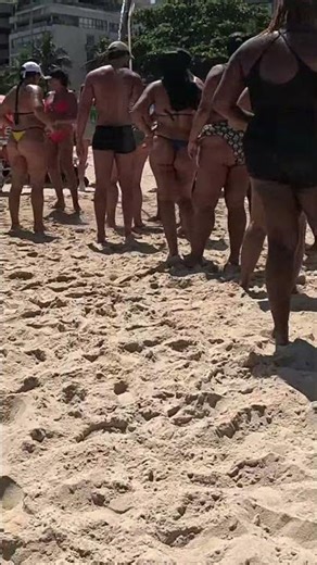 #beachwalk #brazilbeach #4kbeachwalk #bikinibeach #beachgirls #beachlife #virtualvacation