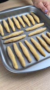 21K views · 62 reactions | It melts in your mouth and is still crunchy! The quickest and easiest cookie there is! | YumMakers | Facebook