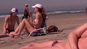 SPH laughing girls at beach