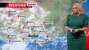 Lots of showers passing through on a fairly wet Saturday. Just 14C. Showery again on Sunday morning, finally clearing on Sunday afternoon. janesweather.com | Jane Bunn