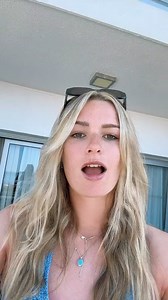 Complete opposites 🤝🏼 best friends #bestfriends #holiday #barbie #holiday | Lauren Bell