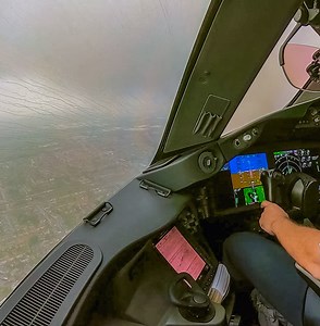 ✈️ Gulf Air Boeing 787-9 landing in bad weather at Heathrow #boeing #boeinglovers #pilot #pilots #pilotlife #piloteyes #avgeek #justplanes #boeing787dreamliner #boeing787 #b787dreamliner #b787 #gulfair #heathrow Heathrow Airport Gulf Air Flightradar24.com FlightAware | Just Planes