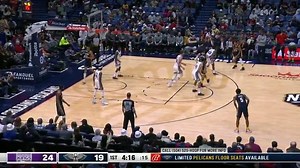 Brandon Ingram cuts for dunk