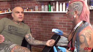 Big titty Evilyn Ink tattoos Sascha, then gets fucked