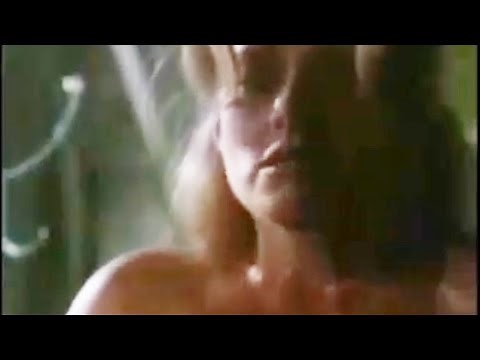 Female Skinsuit Disguise unmask (Not Like Us 1995) 60fps