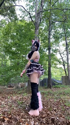 RT @p0ttyprincess: ur dream E-Girl literally pisses herself & dressses like a dog