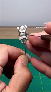 81K views · 2.4K reactions | Attack on Titan #sculpting #attackontitan #aot #beasttitan #designertoys #vinyltoys #toyart #instaart #instaartist #art #miniatures #painting #diycrafts #painting | Jared Circusbear | Facebook