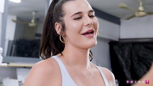 TGIRLX - Bailey Archer Nailed A Strangers Ass At Laundry