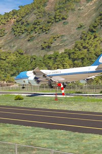 17K views · 117 reactions | Hard landing Boeing 747 at FARO Airport | Garage Aviation | Facebook