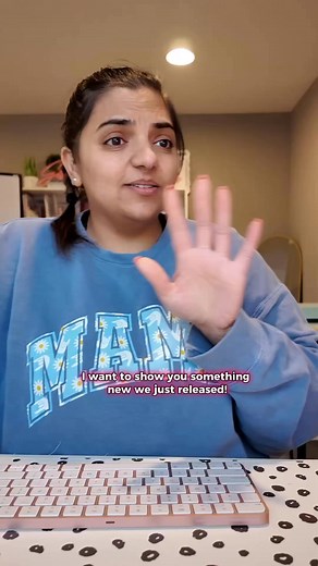 Too cute to be kept a secret—wish we had this for our reveal!!! ....#genderrevealideas #genderreveal #throwinitback #smallbizownerlife #smallbizlove #smallbizsquad #smallbizsupport #newshop #babyclothing #deafownedbusiness #deaf #asl #signlanguage | Girl and Creativity