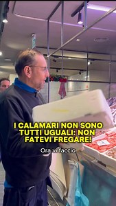 🐙 Lo sapevi che non esiste un solo tipo di calamaro? 🐟 Calamaro mediterraneo, calamaro del Sudafrica, tocchino paragonino. Diversi per consistenza, sapore e utilizzo… ma tutti perfetti se sai come cucinarli 🍽️ 🎯 Da L’Angolo del Mare trovi non solo le migliori tipologie, ma anche i consigli giusti per portarli in tavola al meglio, ogni giorno. 📍Ti aspettiamo al Mercato Centrale di Torino e al Mercato di Borgo Vittoria | L'angolo Del Mare