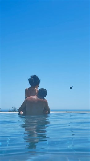 Il m’a forcé … 😂 cinq et jeudi 🪬 Ce réel ne va pas rester longtemps je pense, profitez en 😂 #love #couple | Aouatefe Lahmani