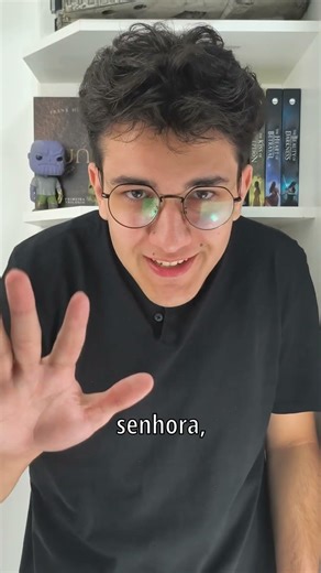 Me lembra aquela história de um alien verde no planeta do pântano. #rpg