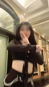 shoot shoot 🫡 #reelsfbviral #fbreels #AshleyNicole #trend #viral | Ashley Nicole