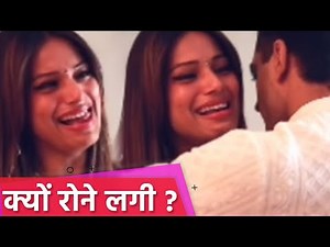 Bipasha Basu 7th Marriage Anniversary पर Husband Karan को Hug करके Emotional Video | Boldsky