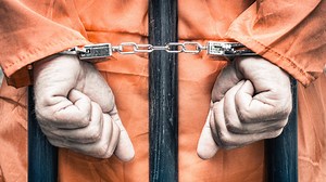 Service that transported escaped murder suspect Cedric Marks has contract with Bell County