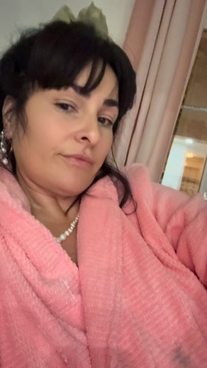 L’homme chaud svp 😌 . . #dating #datinglife #dateromance #datingtips #relationshipgoals #singlelife #singlegirl #singleszn #onlinedating #match #couplegoals #lovejourney #romancevibes #meetnewpeople #datingadvice #firstdate #highvaluewoman #attraction #chemistry #modernlove #singles #girlsnight #womenempowerment #confidenceboost #selflovejourney #datingstories #relationshiptalk #loveradar #newconnections | Jessica Dubé