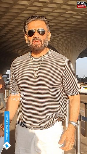Sunil Shetty the ever-young and fit and was spotted at the Mumbai airport. #bollywoodstar #sunilshetty #mumbaiairport | Hindi Behind Talkies
