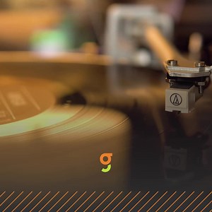 1.6K views | Precisa de um lugar seguro e organizado para guardar sua coleção de LPs? Nosso self storage oferece espaço de sobra, proteção e fácil acesso.  #GoodStorage #SelfStorage #EspaçoExtra #ColeçãoDeVinil | GoodStorage | Facebook