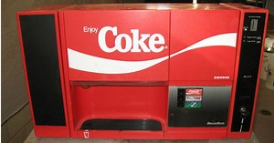 Chuyện chưa kể về cỗ máy Breakmate - một trong những thất bại thảm hại nhất của Coca Cola