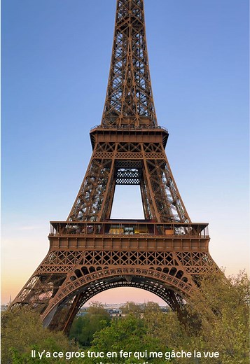 Vue de rêve au réveil à Paris #eiffeltower